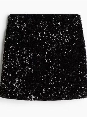 🌸H&M BLACK SEQUIN MINI SLIRT SIZE 4🌸